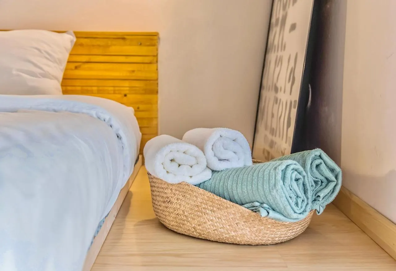 #Pretty Riki Apt By Halu! Apartments Saloniki Grecja